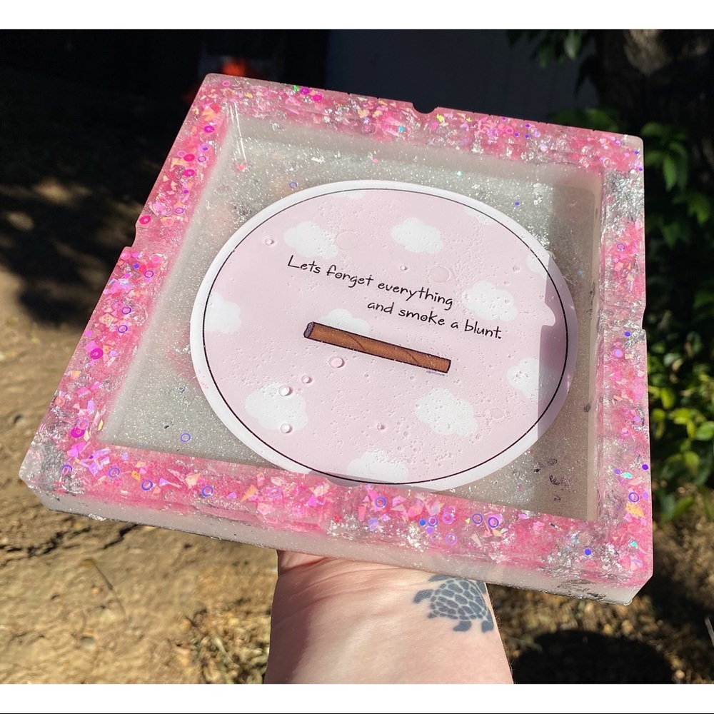 Epoxy Resin Jumbo Pink Ashtray